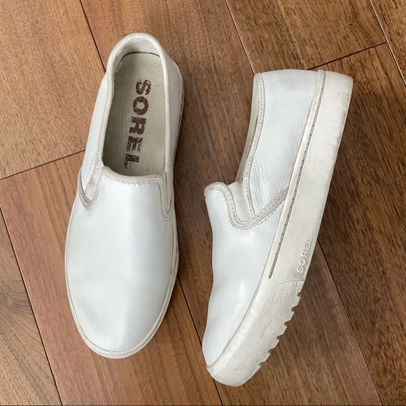 Sorel Shoes - Sorel | Women's White Leather Campsneak Slip-on Sneaker Flat Loafer Shoes Size 7